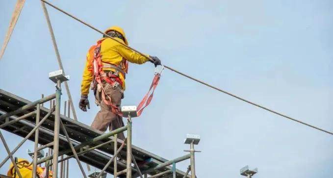reforma con trabajos de altura en Soria