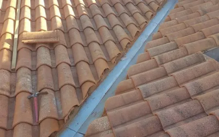 sustituir tejas rotas en vivienda unifamiliar en agreda, soria